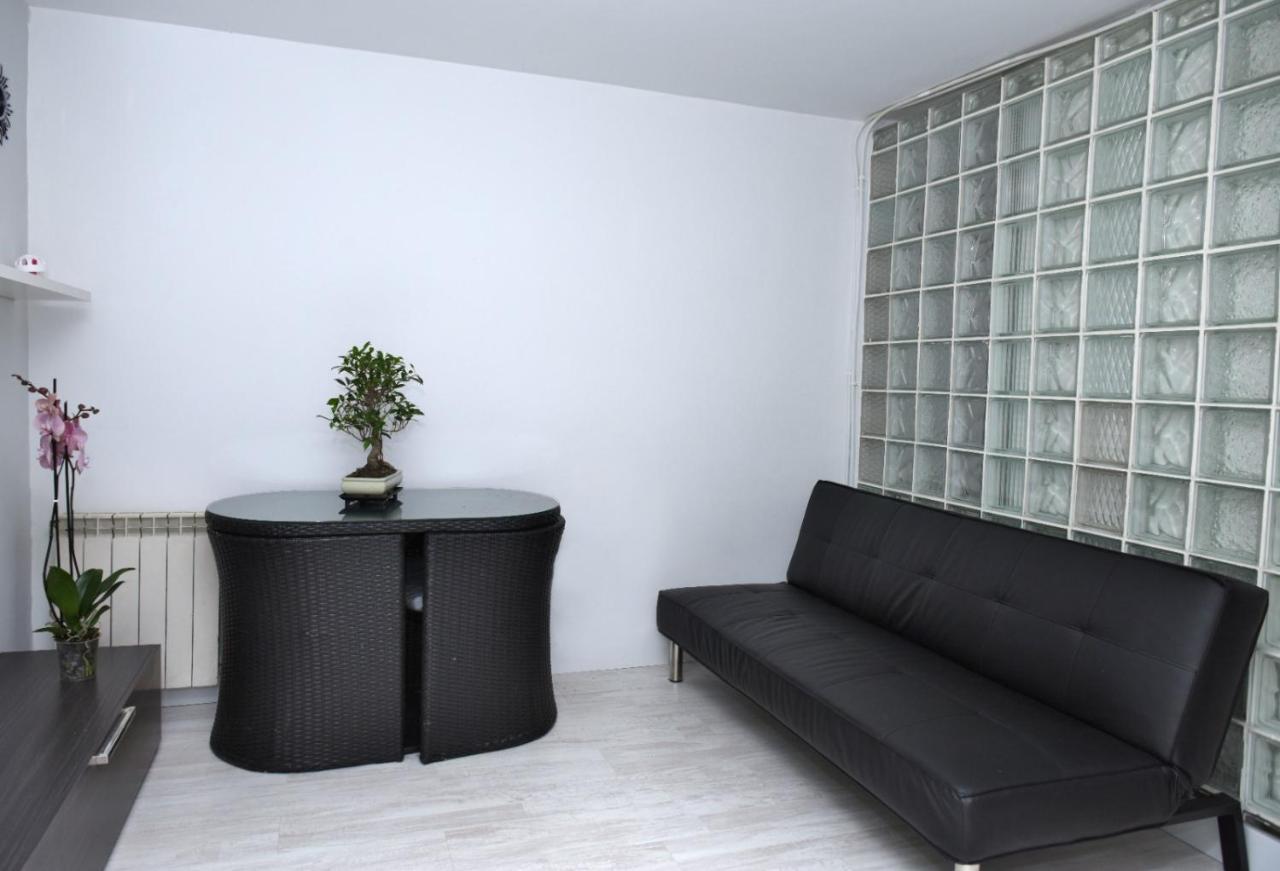 Apartamento Departamentos C&G Madrid Exterior foto